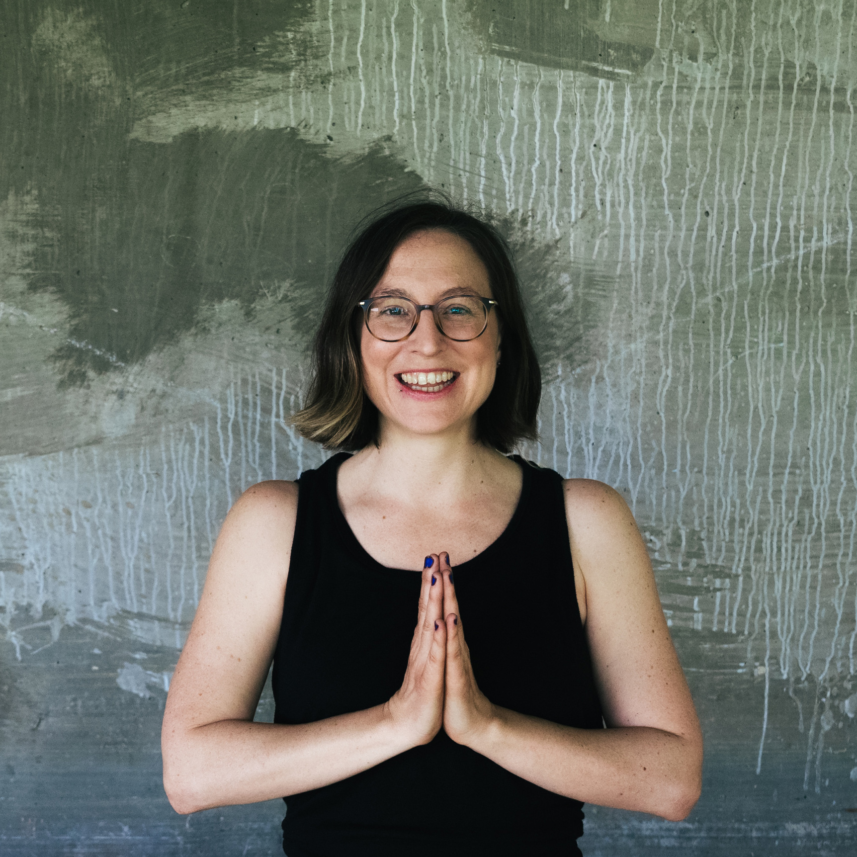 YOGA FÜR ABSOLUTE BEGINNER UND BLUTIGE ANFÄNGER ab Mo, 12.01.2026 am späten Abend